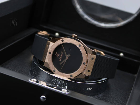 HUBLOT FOR MEN AUTOMATIC 41MM

220 dhs✅

Zain58
♥️♥️♥️
