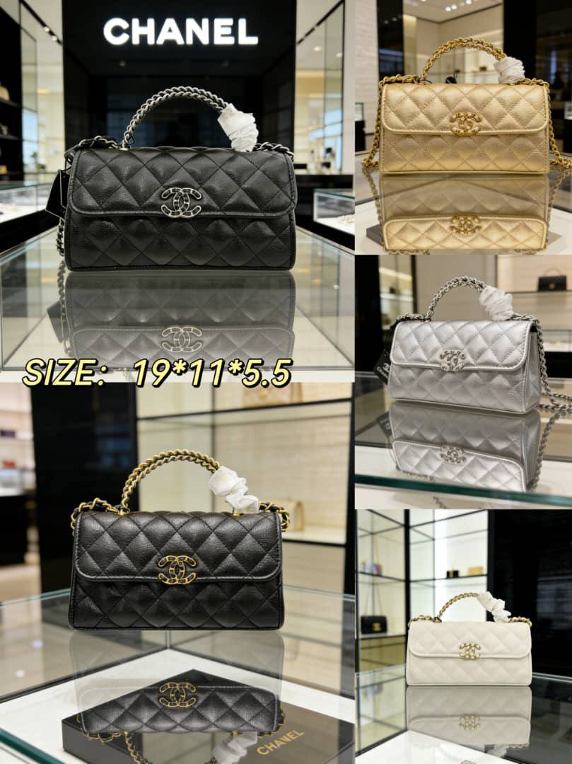 Chanel

110 dhs💓

with  box🎁🎁🎁

Size:19*11*5.5

Zain07
♥️♥️♥️
