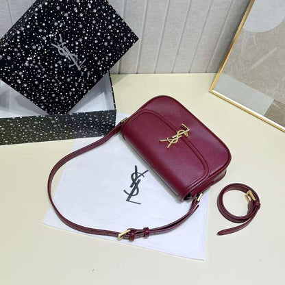 YSL
95 dhs💓

With box
🎁🎁🎁

Size25cm

Zain06
♥️♥️♥️