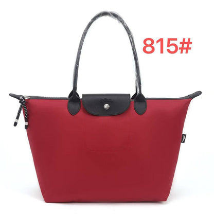 NEW CAME 
LONG CHAMP BAG
GOOD QUALITY 
60 dhs🇦🇪🇦🇪
SIZE :- *48*19*30cm

Zain40
♥️♥️♥️