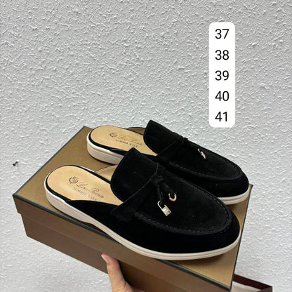 LORO PIANA HALF 
110 dhs🪙🌨️

Zain40
♥️♥️♥️