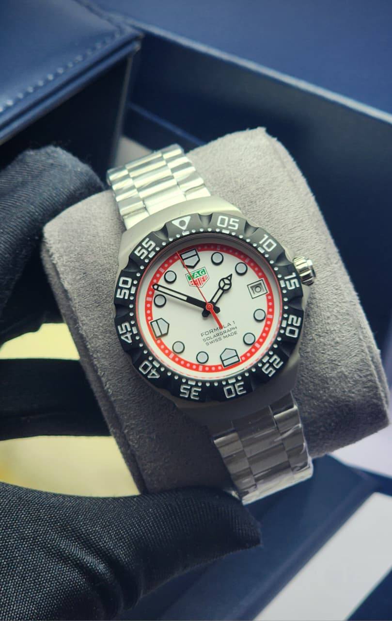 Tagheuer watches good quality automatic 
280 dhs🪙🖤
  (SIZE 38mm)

Zain59
♥️♥️♥️