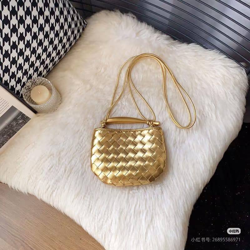 Bottega Master
For Price 👇 WTSP Text Zain 0568585901

Zain10
♥️♥️♥️