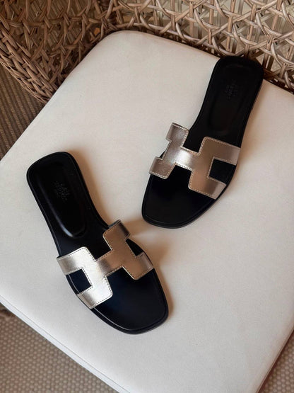 🩶✨  HERMES  ✨🩶
🤩 Available New Arrival 🤩
😍😍 Super Master Quality 😍😍
👠 Size: 36 to 41
💎 Premium Quality
450 dhs✅

Zain198
♥️♥️♥️