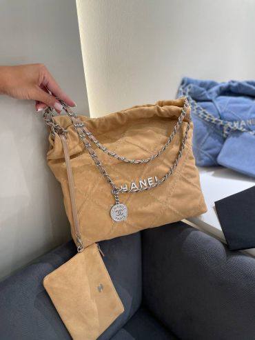 Chanel
Master
320 dhs🇦🇪
#29cm🥰🥰

Zain228
♥️♥️♥️