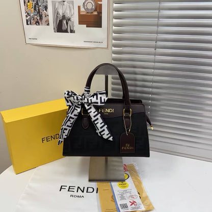 Fendi - MCM - MK
Offer
75 dhs🇦🇪🇦🇪

Zain232
♥️♥️♥️
