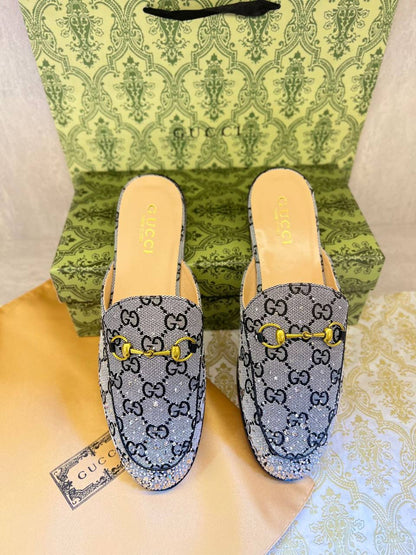OFFER 
Discount
140 dhs🪙🖤
SIZE 36-41 available
Limit Stock

Zain88
♥️♥️♥️