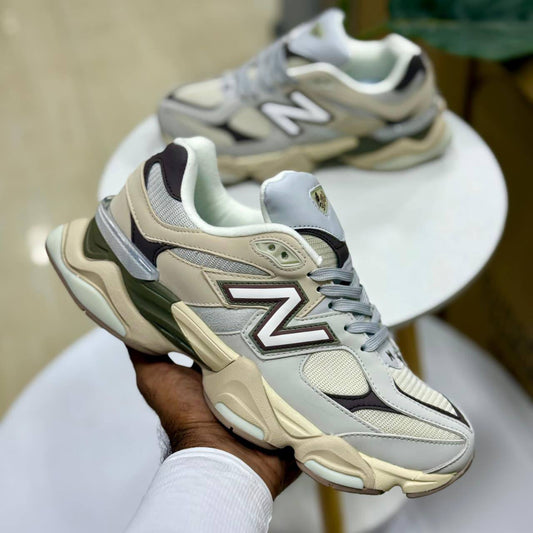 NB
Size 40 to 45 
120 dhs✅

Zain27
♥️♥️♥️