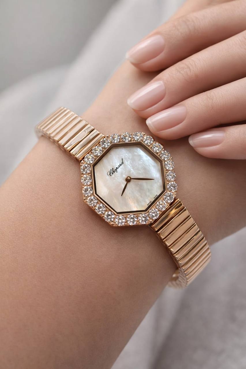 Chopard watch for ladies good 
quality 
320 dhs✅

Zain59
♥️♥️♥️