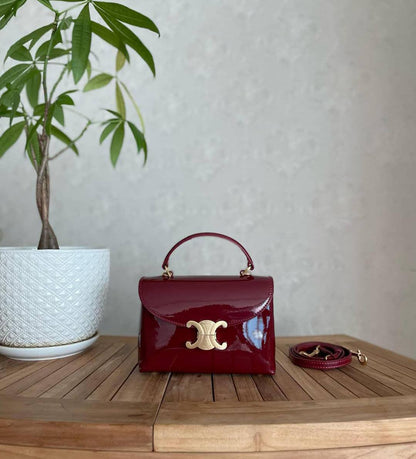 Celine - Chanel
90 dhs🪙🌨️
with box
🎁🎁🎁

high quality

Zain07
♥️♥️♥️