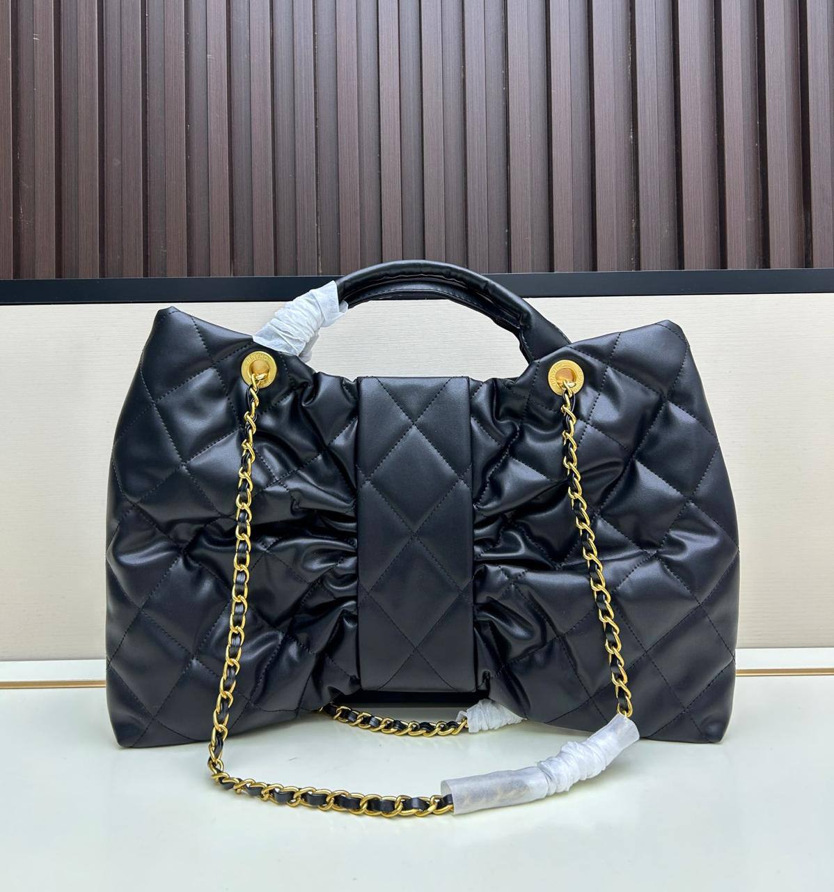 CHANEL 
COPY ONE 
150 dhs✅

Zain295
♥️♥️♥️