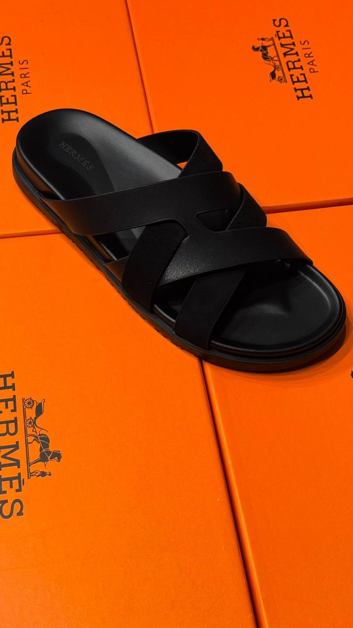 Hermes
Size 40-45⚡️
110 dhs💓

Zain183
♥️♥️♥️