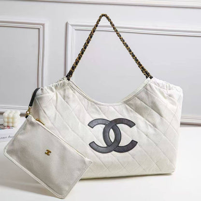 Chanel

150 dhs🇦🇪🇦🇪

Zain143
♥️♥️♥️