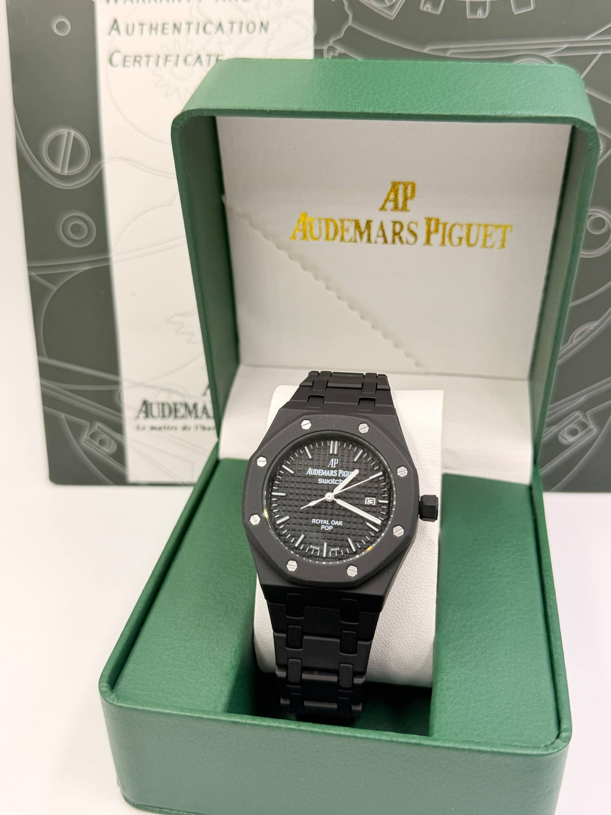 Ap  SWATCH  
60 dhs🇦🇪🇦🇪

with box 
battery

Zain85 
♥️♥️♥️