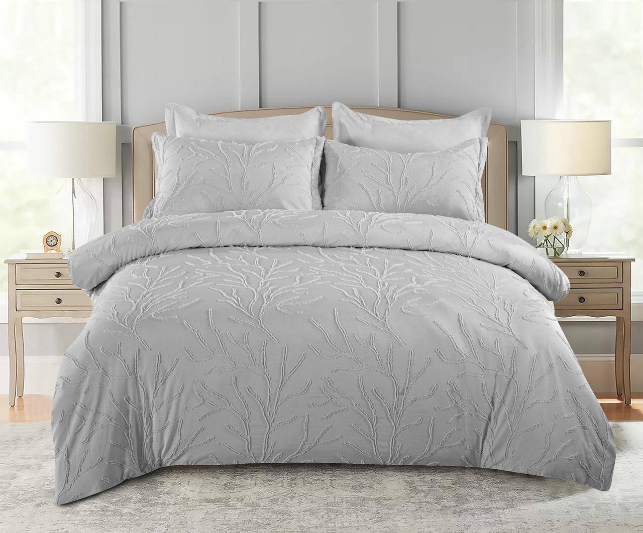 New collection 💥💥💥
Normal 
Embroidered 
Comfort set 
King size comfort 6pcs set 
140 dhs🪙🌨️

Zain99
♥️♥️♥️