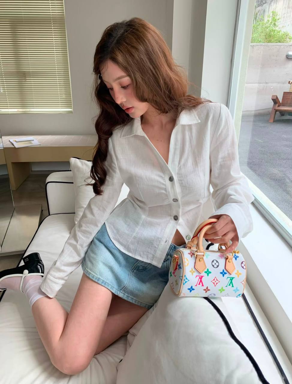 LV SPEEDY MINI SIZE GOOD QUALITY WITH BOX 
100 dhs🇦🇪🇦🇪
Size:16cm

Zain195
♥️♥️♥️