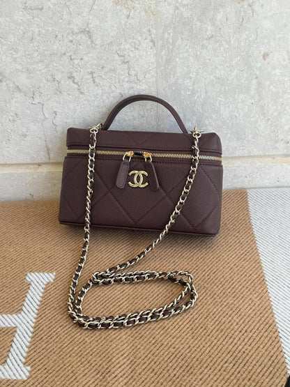 Chanel 
SUPER MASTER QUALITY 
AVAILABLE

For Price 👇 WhatsApp✅
0568585901 
0507557372
0552275751 Owner Zain 👌

Zain322
♥️♥️♥️