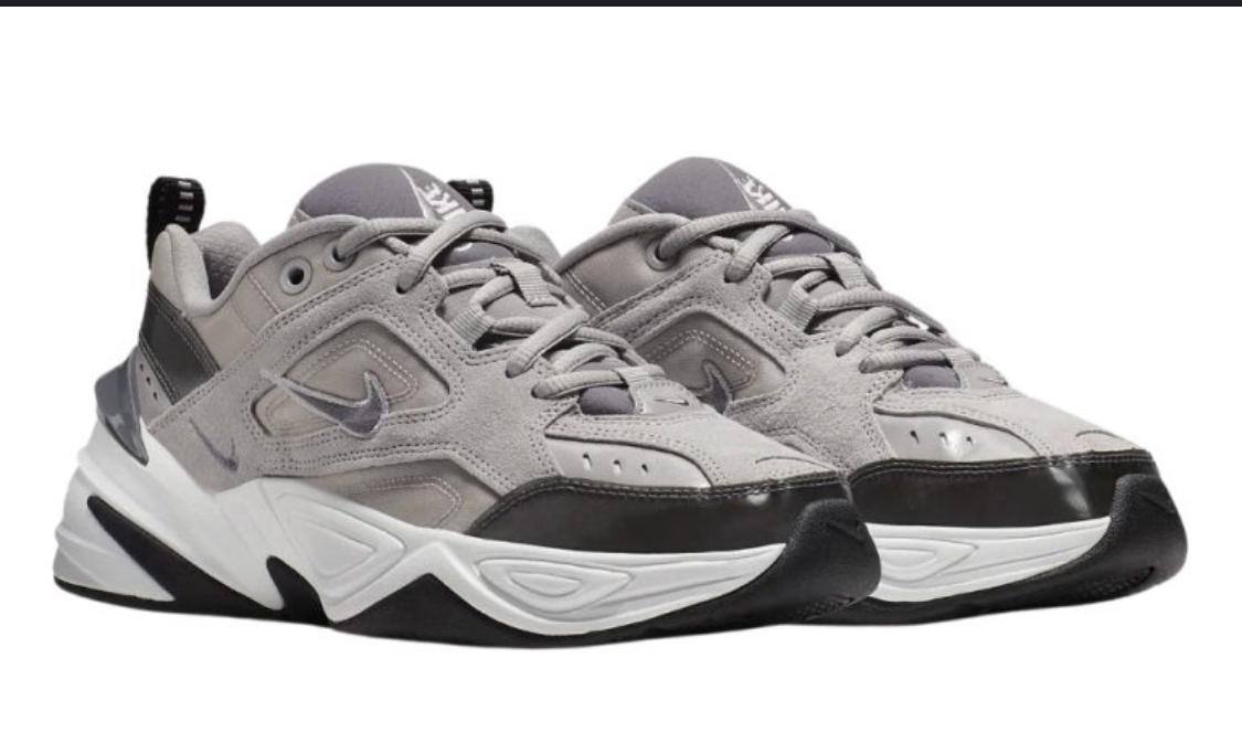 Nike
Size 40 to 45 
120 dhs✅

Zain183
♥️♥️♥️