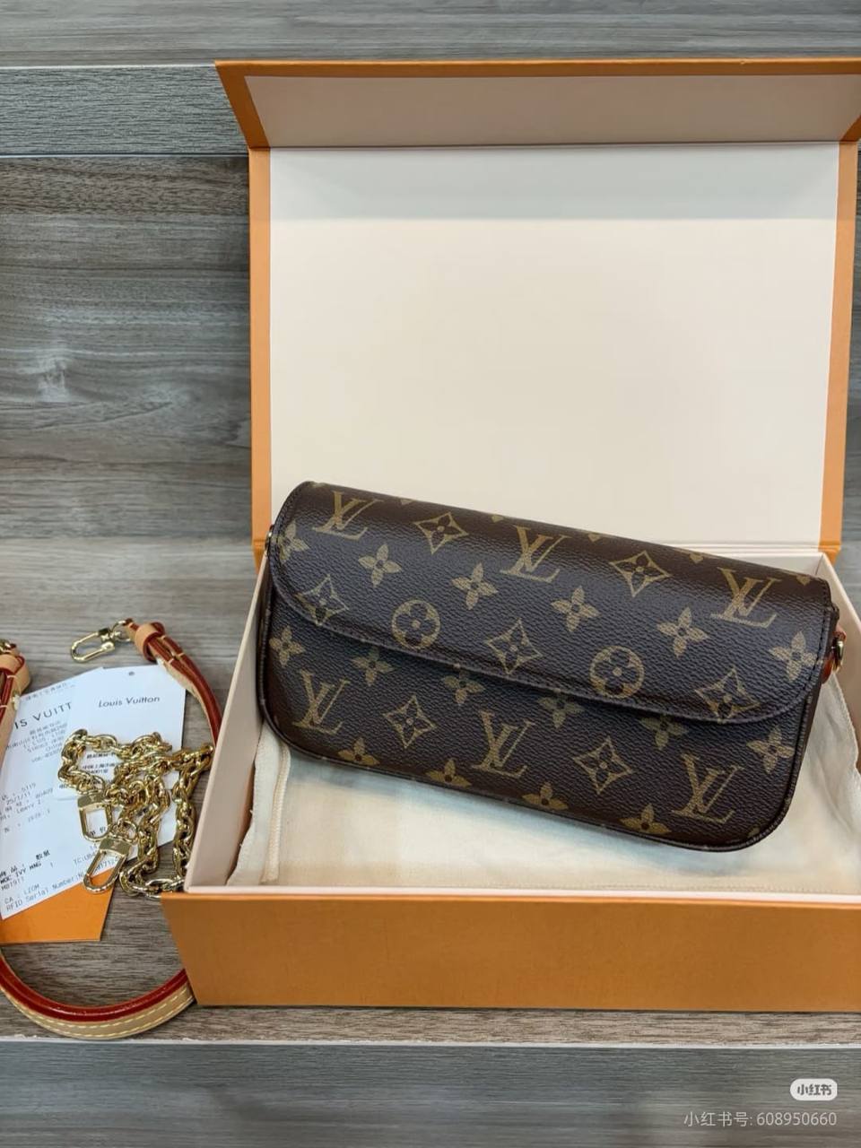 LV
Master❣️❣️
230 dhs✅

Zain10
♥️♥️♥️