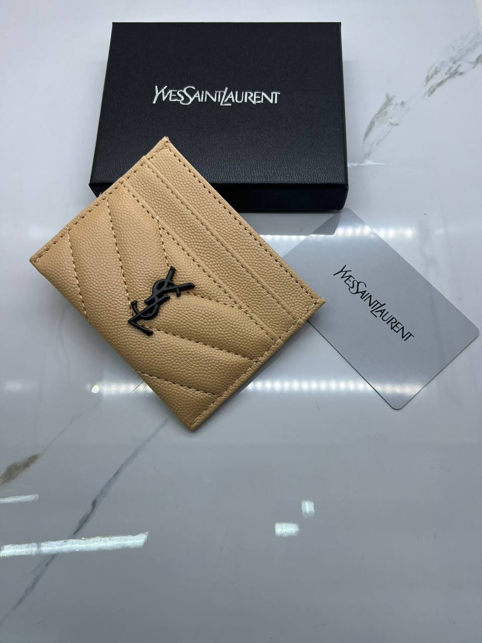 Wallets
35 dhs✅

Zain182
♥️♥️♥️