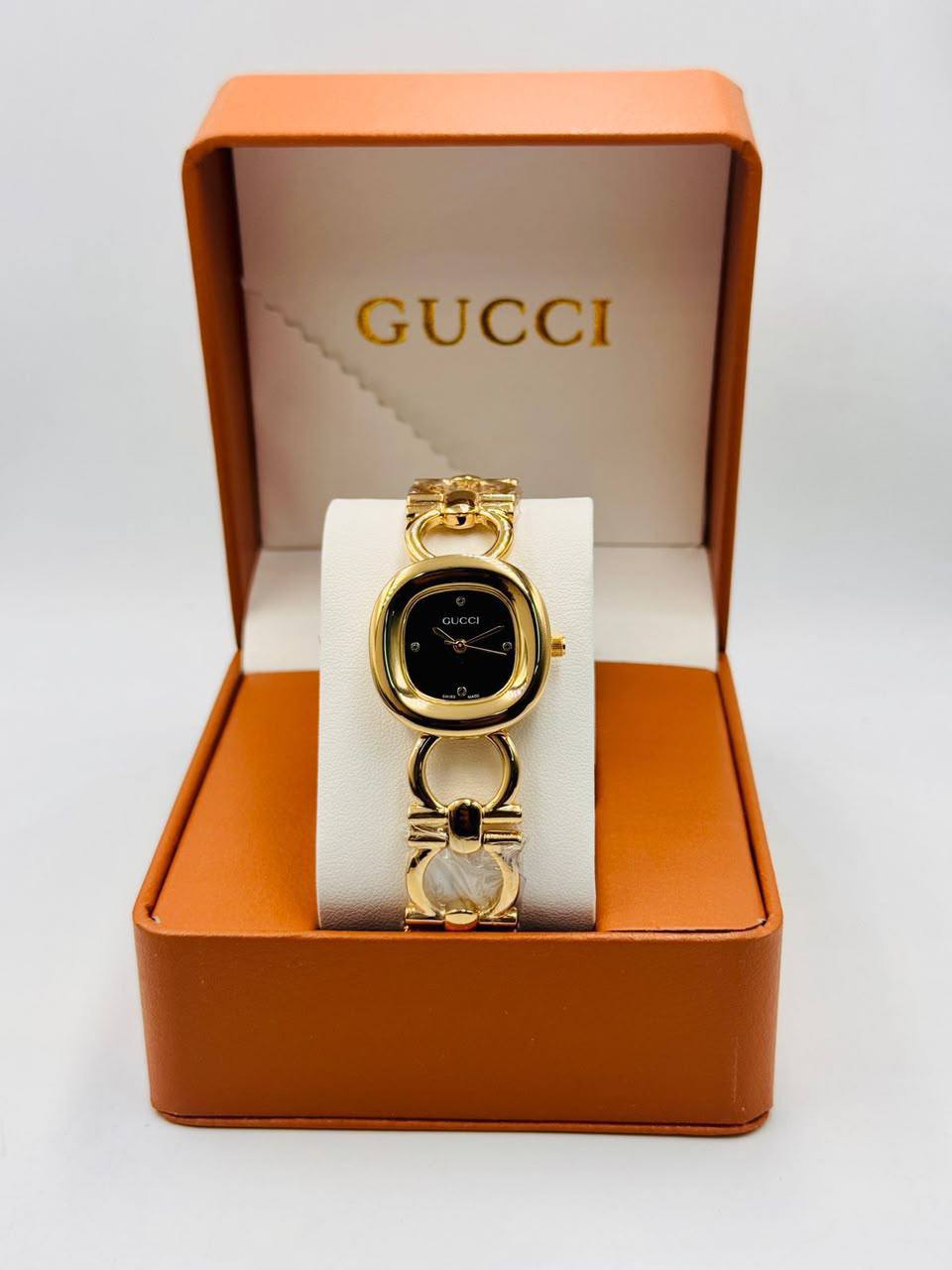 Gucci ladies
55 dhs🇦🇪🇦🇪

Zain08
♥️♥️♥️