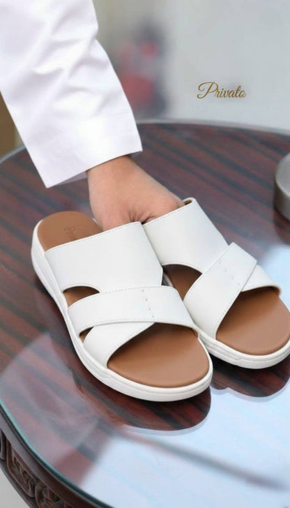 Privato slippers for men soft good quality  with box and paper bag size available (40to46) 6to12) 
160 dhs💓

Zain59
♥️♥️♥️