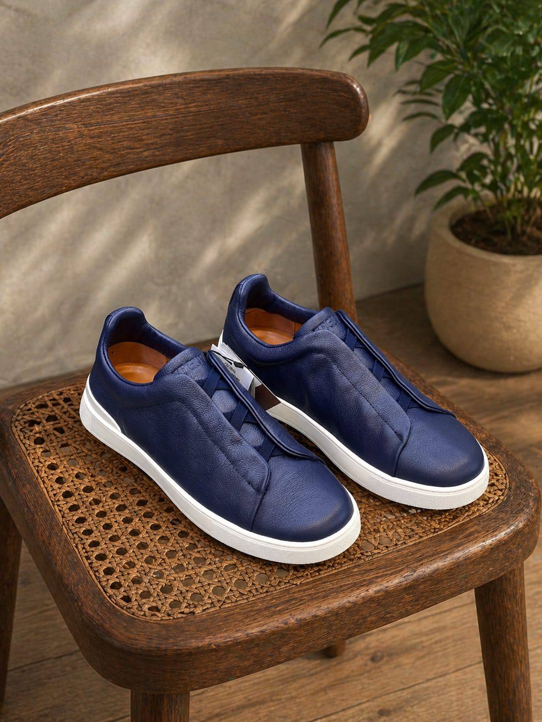 ZEGNA SHOES FOR MEN MASTER QUALITY
290 dhs🇦🇪🇦🇪

SIZES - 40-41-42-43-44-45-46

Zain58
♥️♥️♥️