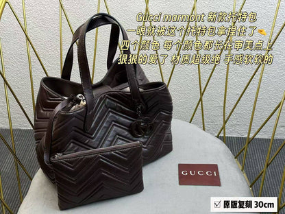 Gucci 💕💕
Master
30cm🥰 
270 dhs❣️

Zain228
♥️♥️♥️