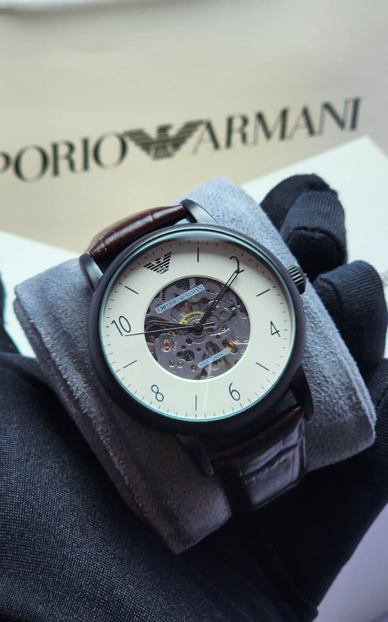 Armani watch for men 
good quality
105 dhs🪙💕

Zain59
♥️♥️♥️