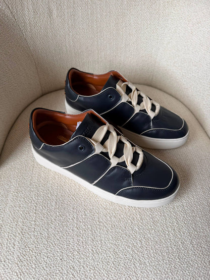 ZEGNA TIZIANO SNEAKERS
*AAA QUALITY*
*SIZE:40 to 46*
450 dhs✅

Zain185
♥️♥️♥️