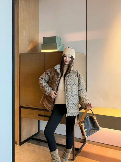 *New collections     
320 dhs🪙🌺
*good  quality  ♥️♥️
*Sizes:S M L xl* 
*AVAILABLE NOW*

Zain231
♥️♥️♥️