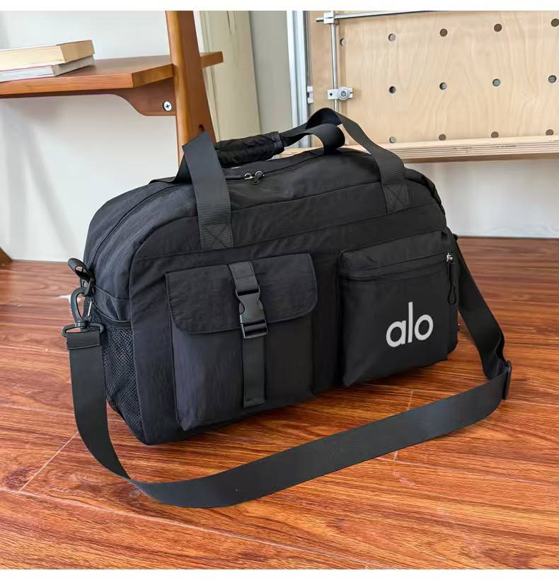Alo

90 dhs🇦🇪🇦🇪

SIZE：48cm
Zain35
♥️♥️♥️