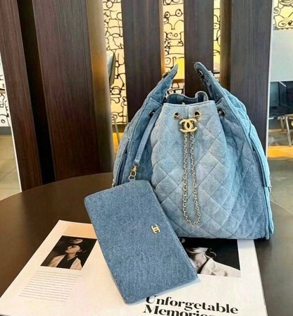 CHANEL 
COPY ONE 
BIG SIZE 
230 dhs🇦🇪🇦🇪

Zain295
♥️♥️♥️