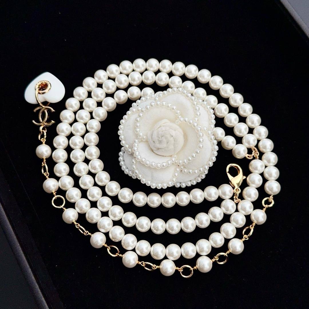 Chanel

master quality

380 dhs🇦🇪🇦🇪

Zain164
♥️♥️♥️