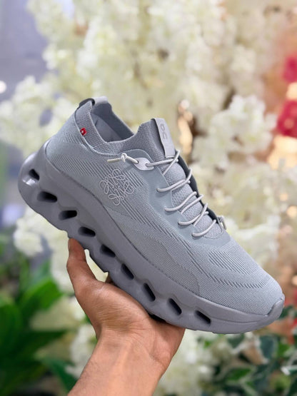 Loewe
39to45
90 dhs🇦🇪🇦🇪

Zain163
♥️♥️♥️