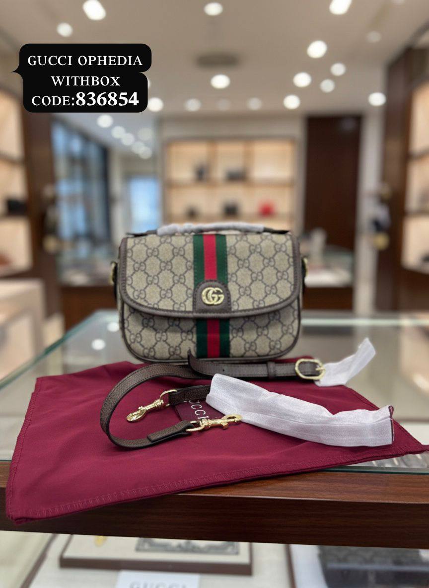 ɢᴜᴄᴄɪ ᴏᴘʜᴇᴅɪᴀ
ᴛᴏᴘʜᴀɴᴅʟᴇ /ʟᴏɴɢ sᴛʀᴀᴘ
ᴡɪᴛʜʙᴏx
🎁🎁🎁

125 dhs❣️

Zain56
♥️♥️♥️