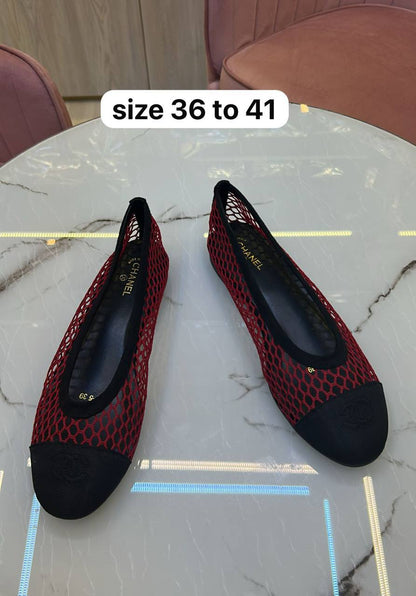 Chanel 

Size 36 to 41 

110 dhs🪙💕

Zain146
♥️♥️♥️