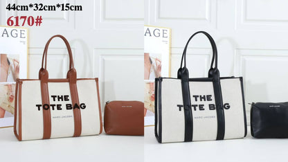 MARC JACOBS
 THE TOTE BAG 
BIG SIZE 
 HIGH QUALITY 
130 dhs✅

Zain295
♥️♥️♥️