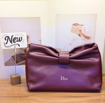 Dior
* VIP Quality 
* ⁠Size:24Cm 
730 dhs✅

Zain255
🎁🎁🎁