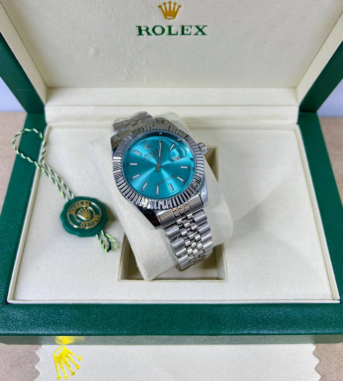 Omega - Rolex - Bvlagri
70 dhs🪙💕

Zain37
♥️♥️♥️