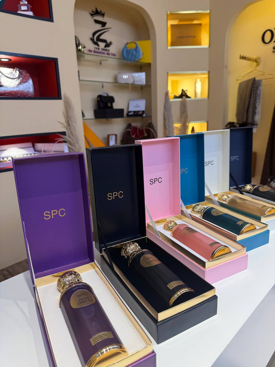 Original perfumes
Long lasting

60 dhs 

Size 200 ml

Zain01

اطلبوها من الوتس المثبت في الأعلى👆🏻👆🏻

تواصلو معنا 👈🏻 Zain 
For order WhatsApp pinned 👆🏻

♥️♥️♥️