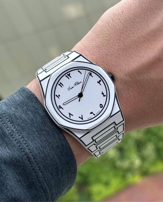 Louis Hilano watch for men good quality 
230 dhs🇦🇪
 (POLYCARBON METAL)

Zain59
♥️♥️♥️
