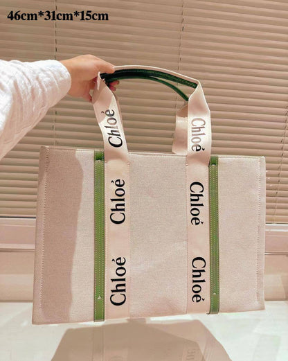 Chloe good quality 
100 dhs🇦🇪🇦🇪
Size: 46cm

Zain295
♥️♥️♥️