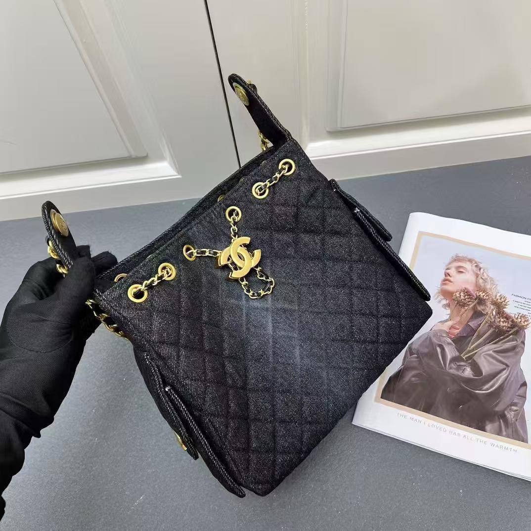 Chanel -  Master🌺
For Price 👇 WhatsApp✅
0568585901 
0507557372
0552275751 Owner Zain 👌

Zain111
♥️♥️♥️