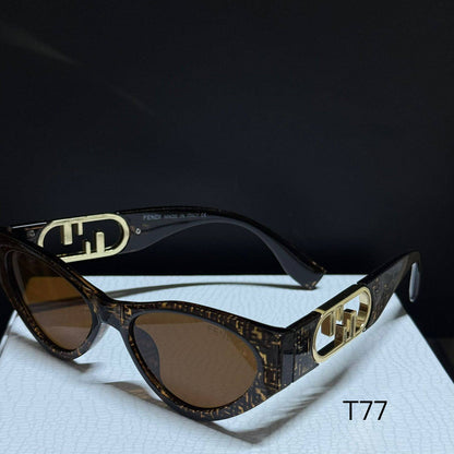 *Sunglasses 🕶️*
Copy one❣️
good quality 💯
With master box 🗃️ 
50 dhs🗽

Zain216
♥️♥️♥️