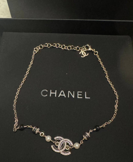 CHANEL❤️‍🔥*
Necklace 🦋
Master quality 💯
With normal boxes 📦 
60 dhs❣️
With master box 🗃️ 
75 dhs❣️

Zain216
♥️♥️♥️