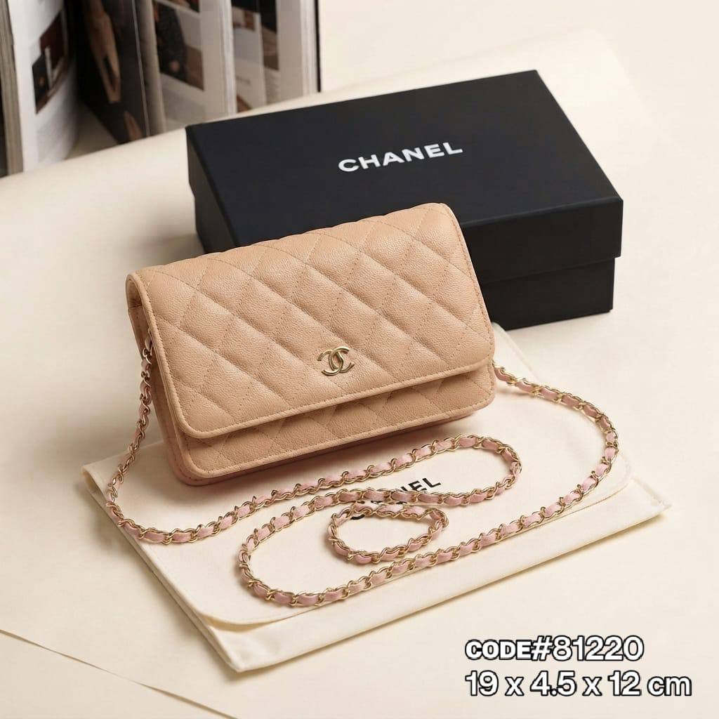 Chanel ᴡᴀʟʟᴇᴛ ᴏɴ ᴄʜᴀɪɴ
ғʟᴀᴘ ᴍᴀɢɴᴇᴛ ʟᴏᴄᴋ
ᴄᴀᴠɪᴀʀ ʟᴇᴀᴛʜᴇʀ ᴍᴀᴛᴇʀɪᴀʟ
ɢᴏʟᴅ ʜᴀʀᴅᴡᴀʀᴇ.
sɪᴢᴇ: 19 cm
ᴡɪᴛʜ BOX

75 dhs🇦🇪🇦🇪

Zain31
♥️♥️♥️