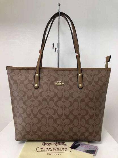 Coach
70 dhs🪙🌨️

Zain50
♥️♥️♥️