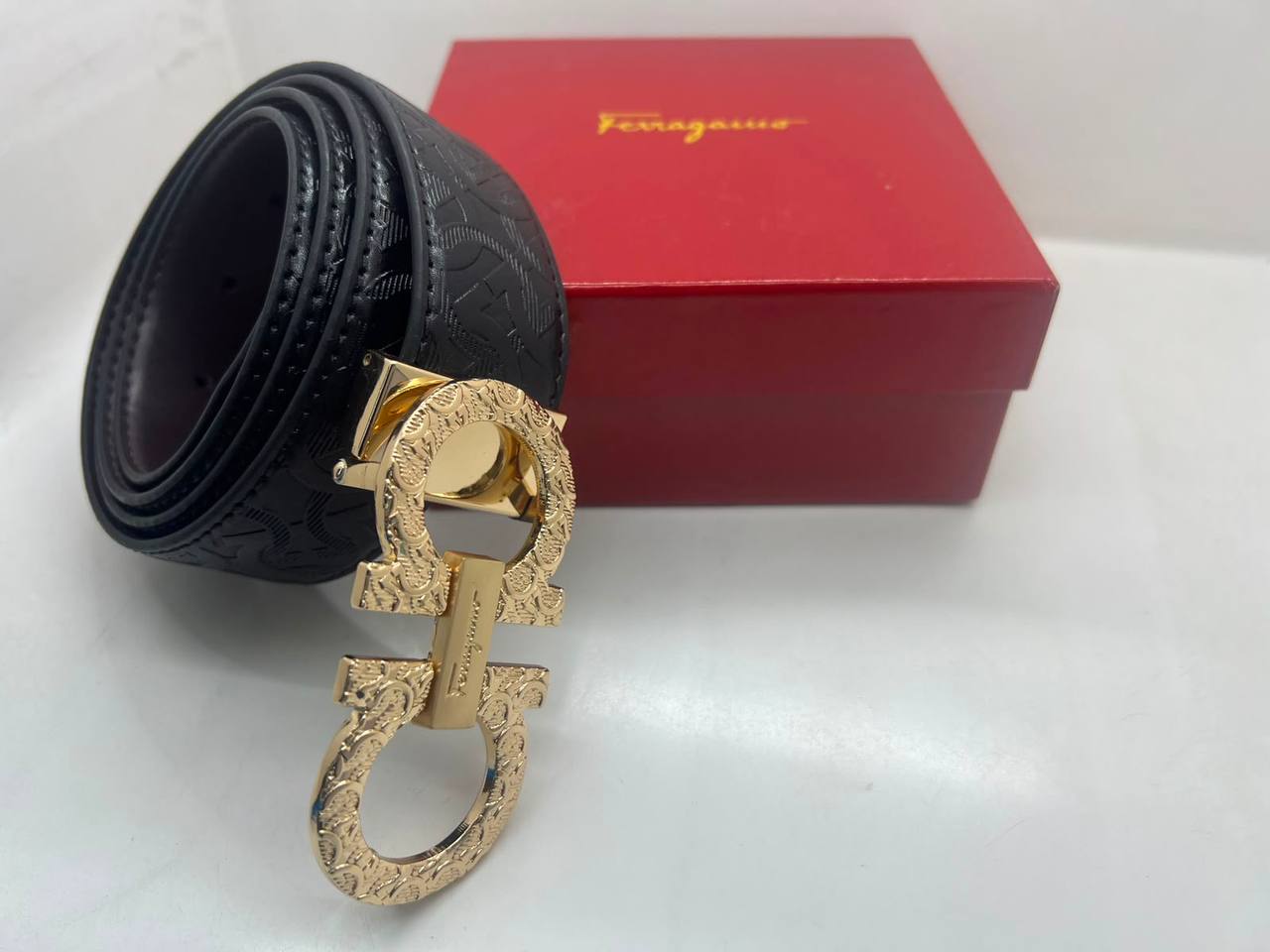 Belts
60 dhs✅

with box
🎁🎁🎁

Zain182
♥️♥️♥️