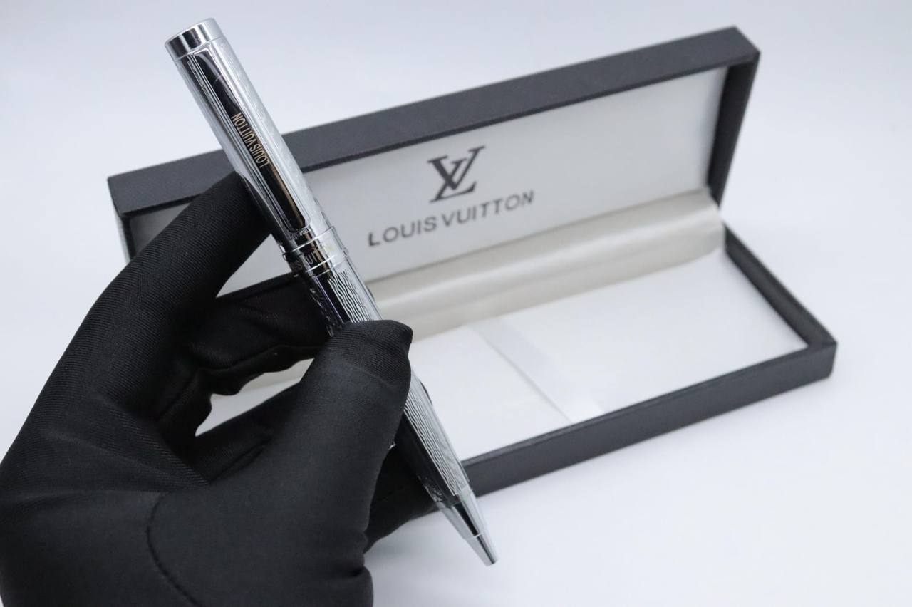 Pen Price 

55 dhs🪙🌨️ 

With Box
🎁🎁🎁

Zain33
♥️♥️♥️